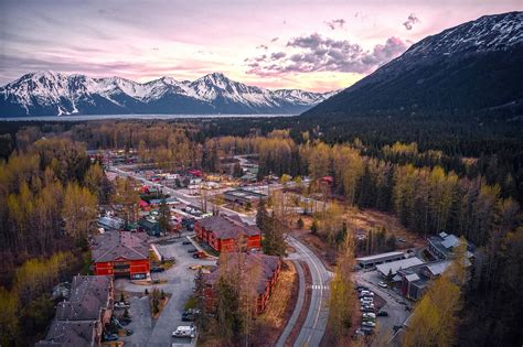 10 Most Scenic Alaska Towns .